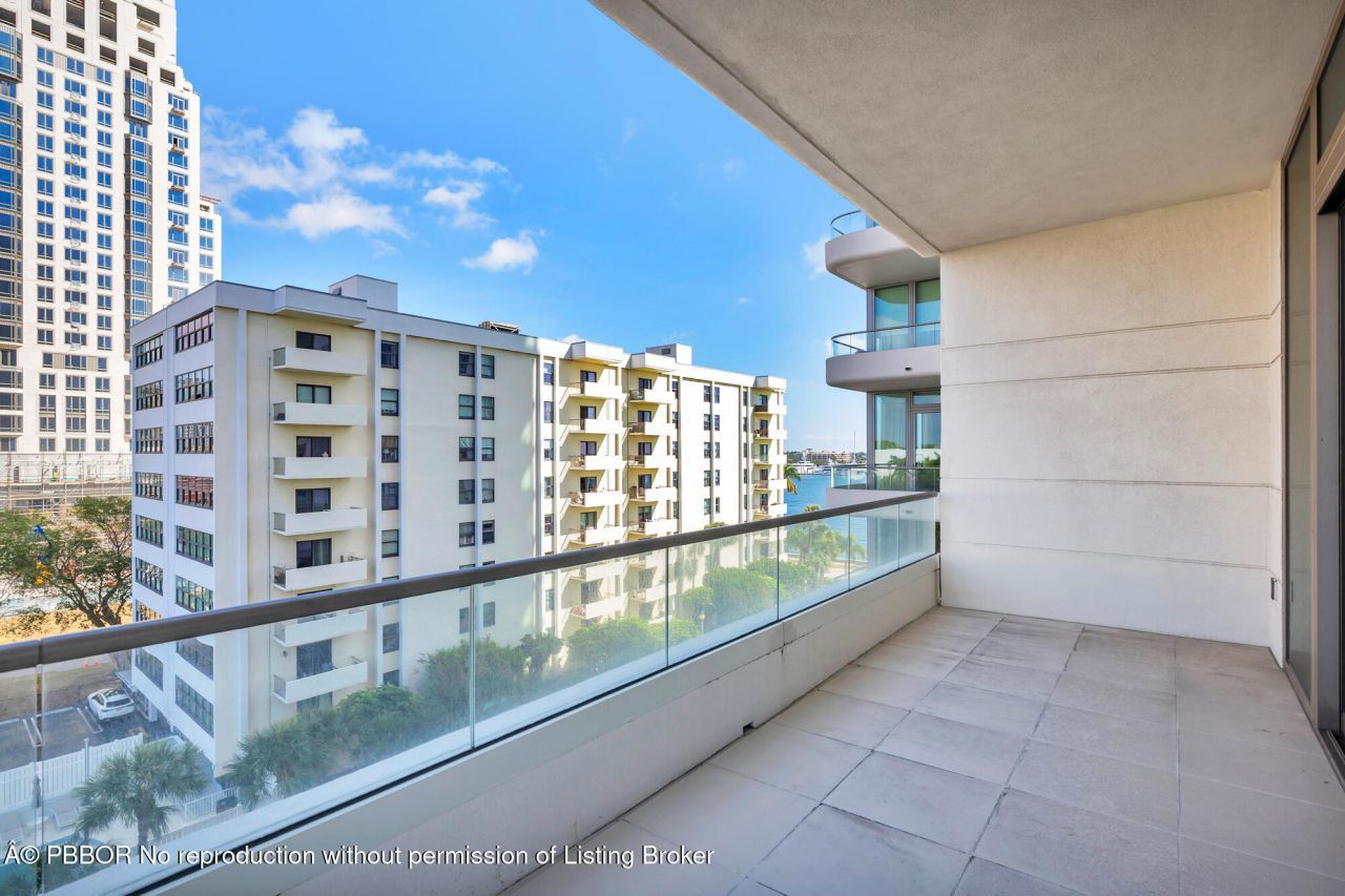 200 Arkona Court, Unit 501, West Palm Beach, FL 33401 Photo