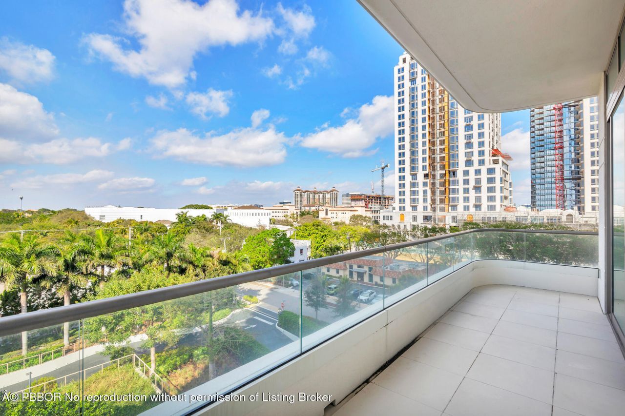 200 Arkona Court, Unit 501, West Palm Beach, FL 33401 Photo