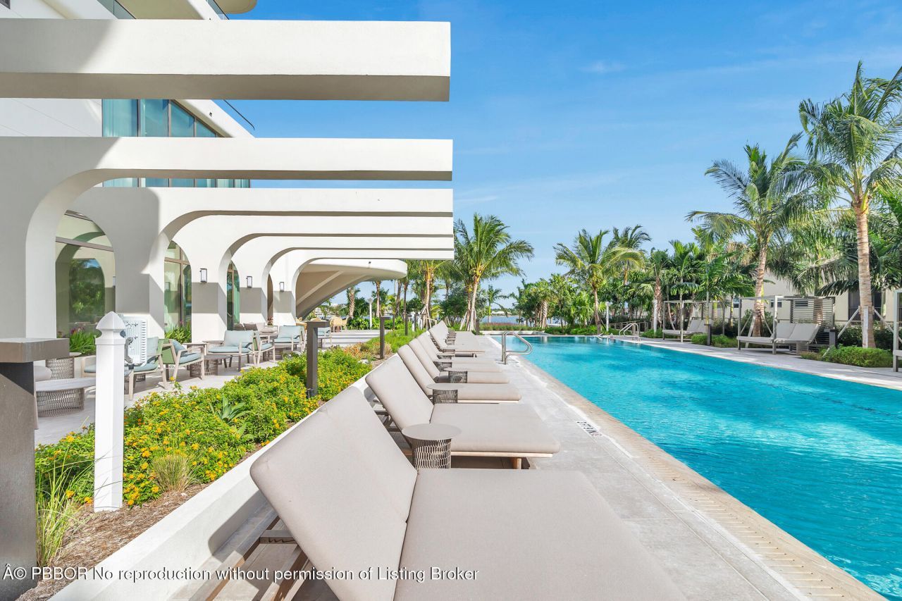 200 Arkona Court, Unit 501, West Palm Beach, FL 33401 Photo