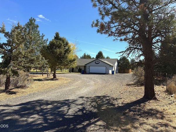 67070 Paradise Alley, Bend, OR 97703