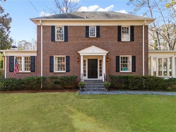 3784 Ivy Road NE, Atlanta, GA 30342