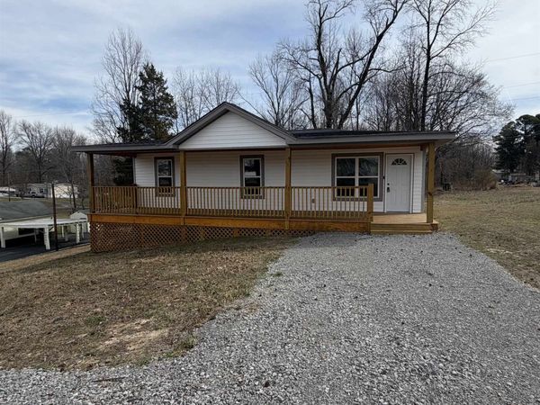 5442 PORTERSVILLE DR, Atoka, TN 38004