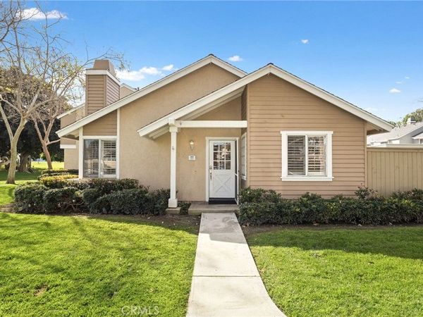 77 Greenbough, Unit 155, Irvine, CA 92614