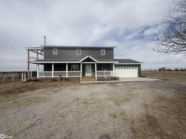 23332 590Th Street, Cincinnati, IA 52549