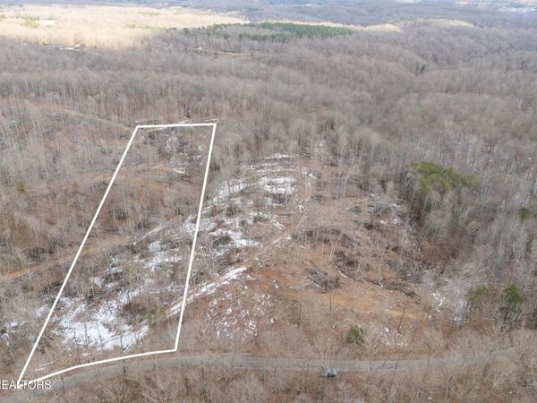 5.33 AC Hutchins Bend Rd, Sparta, TN 38583