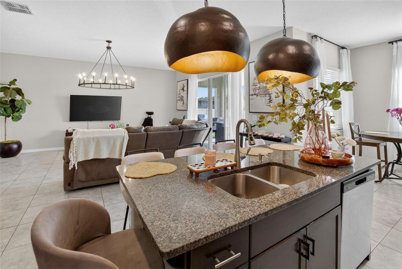 9326 Channing Hill Drive , Ruskin, FL 33573 Photo