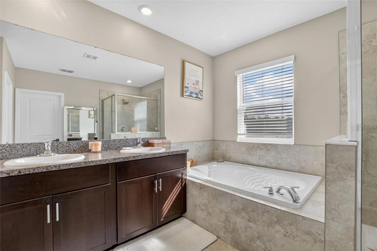 9326 Channing Hill Drive , Ruskin, FL 33573 Photo