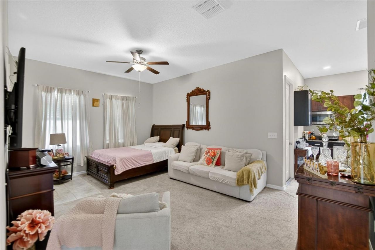 9326 Channing Hill Drive , Ruskin, FL 33573 Photo