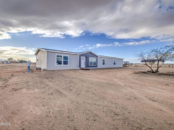 82 N 369TH Avenue, Tonopah, AZ 85354