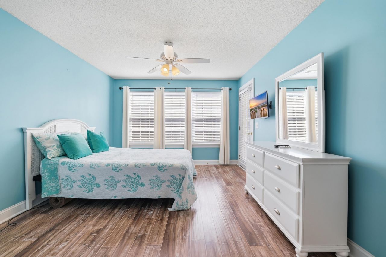 627 Woodmoor Dr.  Photo 15