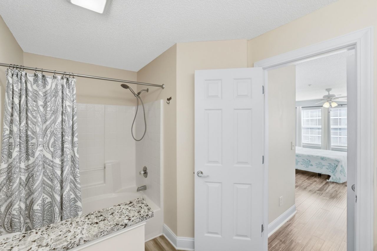 627 Woodmoor Dr.  Photo 18