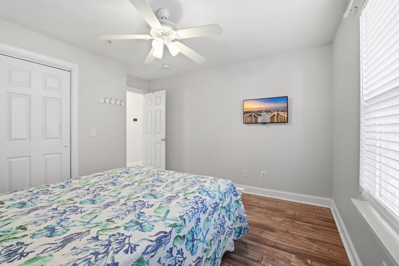 627 Woodmoor Dr.  Photo 21