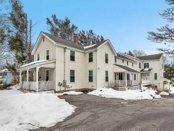 266 Langley Rd, Unit 1, Newton, MA 02459