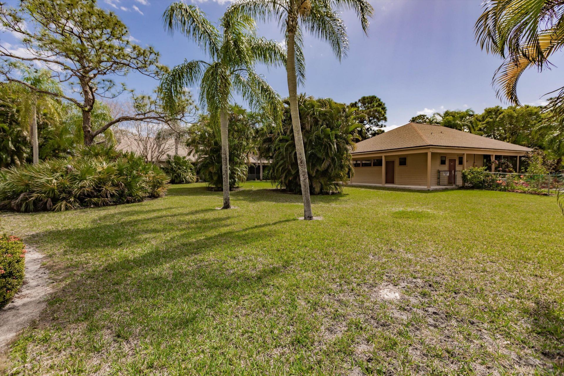 6115 SE Georgetown Place, Unit 1006, Hobe Sound, FL 33455 Photo