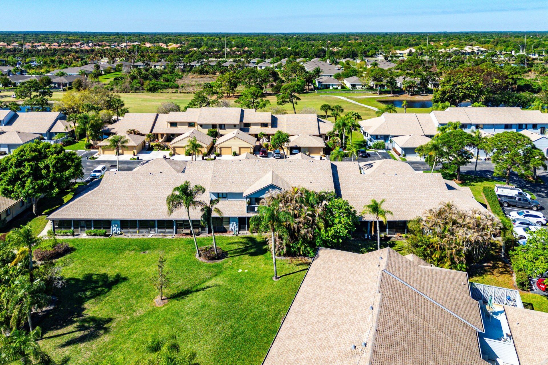 6115 SE Georgetown Place, Unit 1006, Hobe Sound, FL 33455 Photo