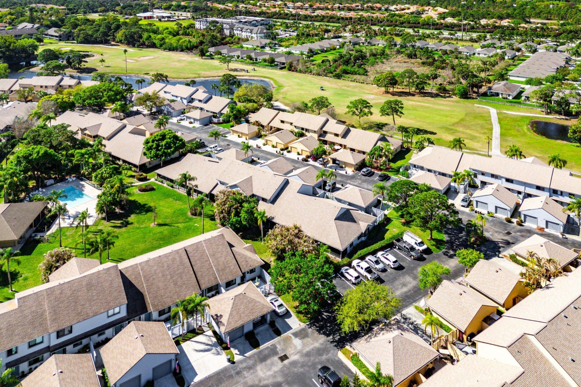 6115 SE Georgetown Place, Unit 1006, Hobe Sound, FL 33455 Photo