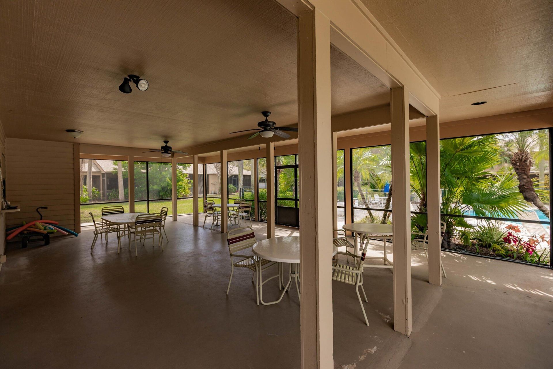 6115 SE Georgetown Place, Unit 1006, Hobe Sound, FL 33455 Photo