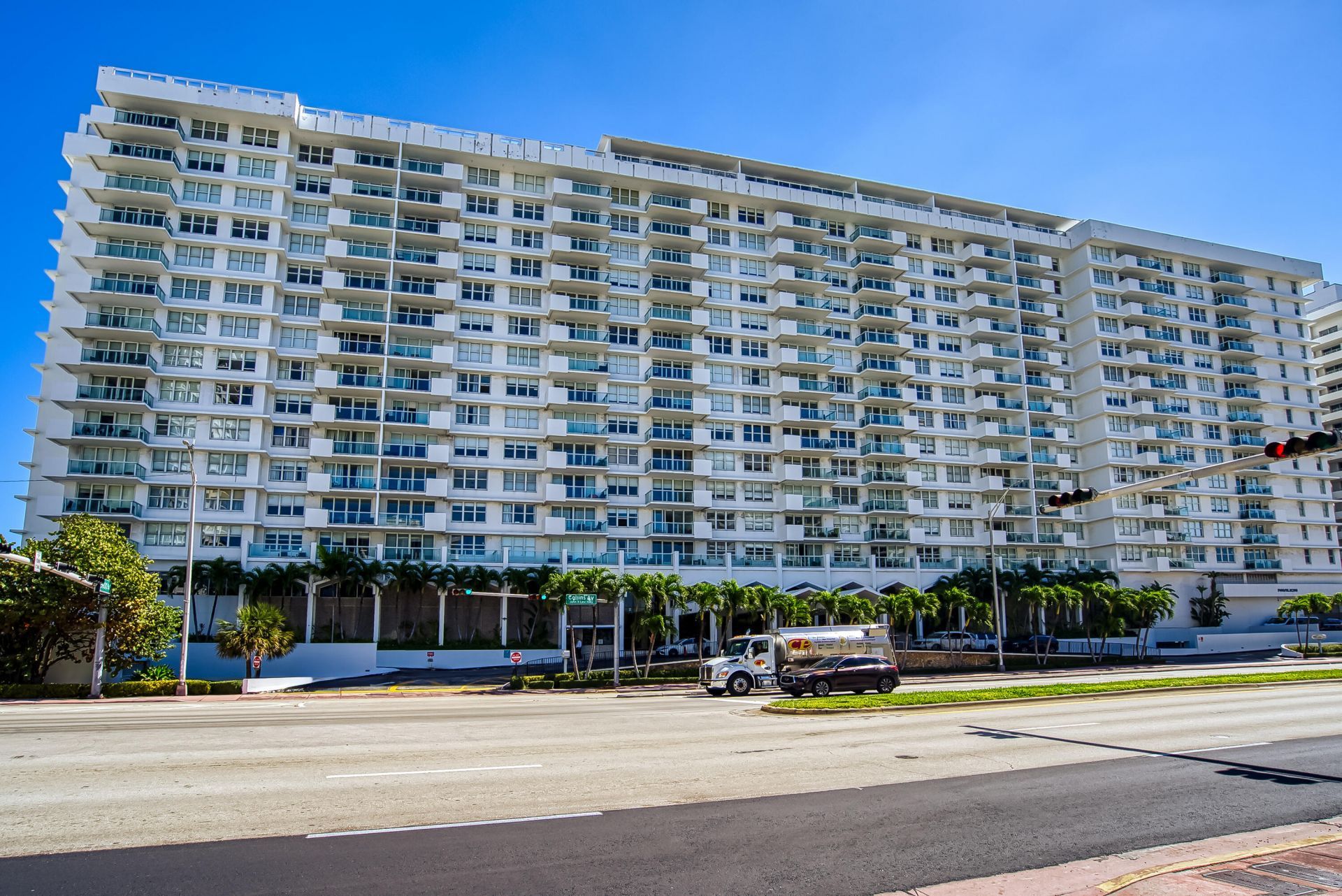 5601 Collins Avenue, Unit M5, Miami Beach, FL 33140 Photo