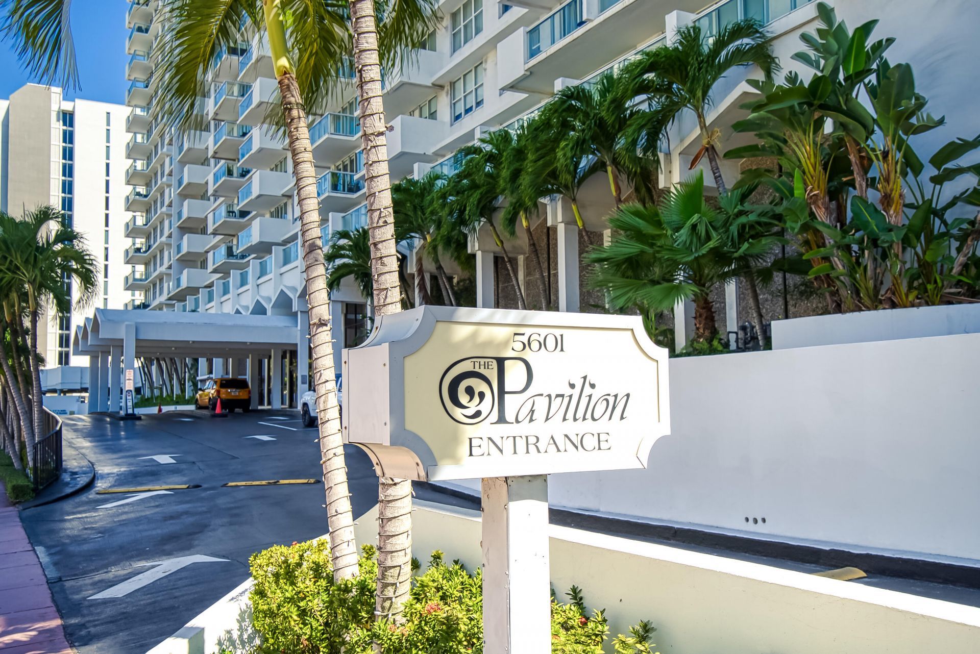 5601 Collins Avenue, Unit M5, Miami Beach, FL 33140 Photo