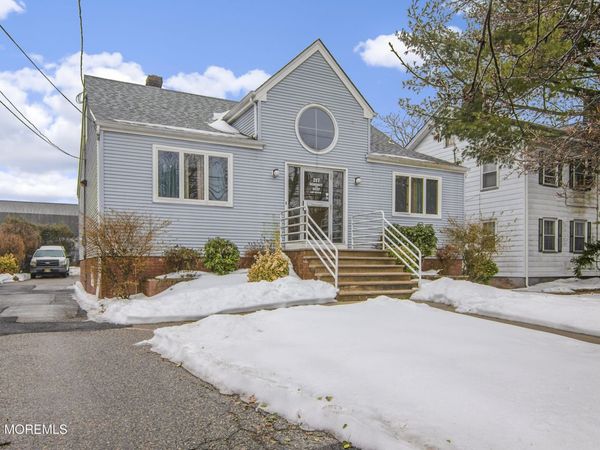 217 Main Street, Woodbridge, NJ 07095