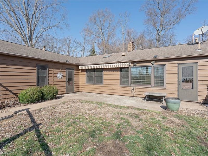 1222 Cisler Drive, Marietta, OH 45750 Photo 3