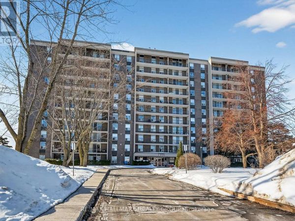 2400 Virginia Drive, Unit 407, Ottawa, ON K1H8L3