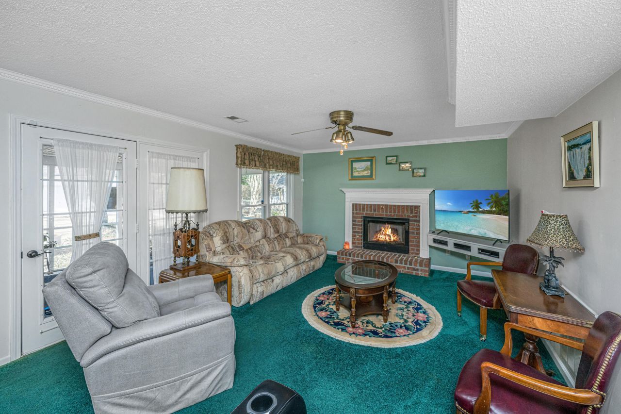 1375 Emerald Forest Parkway Photo 18