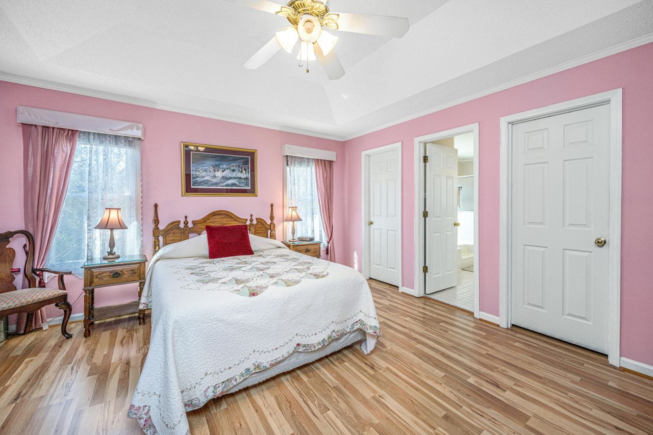 1375 Emerald Forest Parkway Photo 22