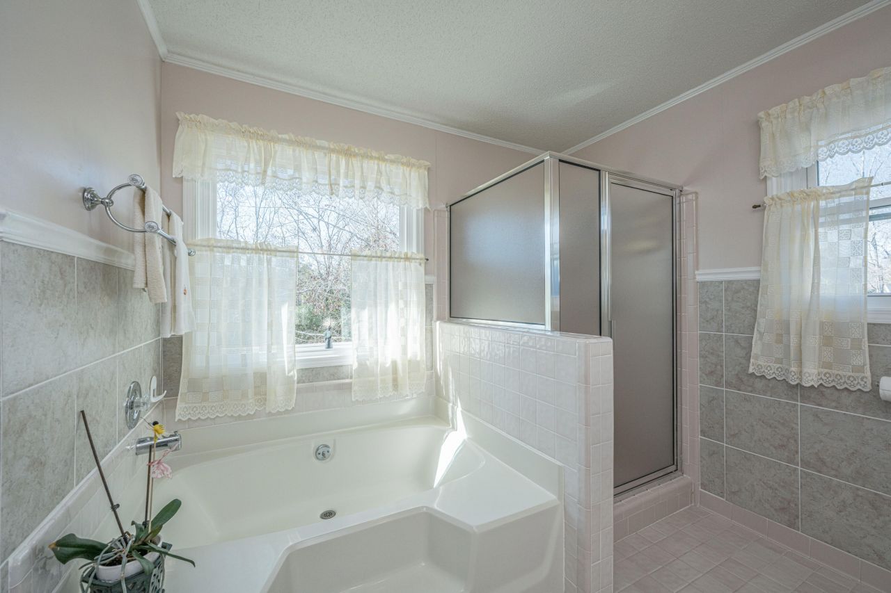 1375 Emerald Forest Parkway Photo 25