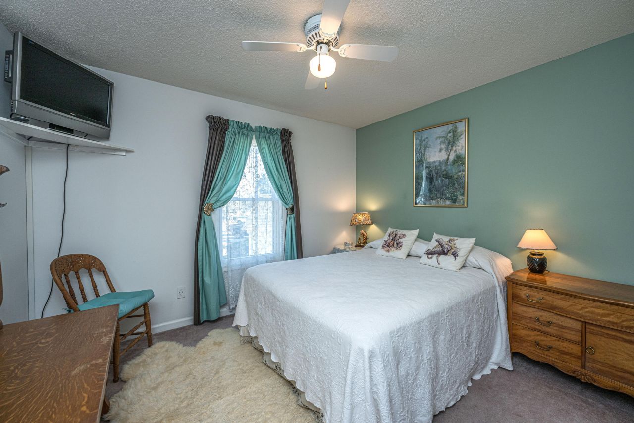 1375 Emerald Forest Parkway Photo 33