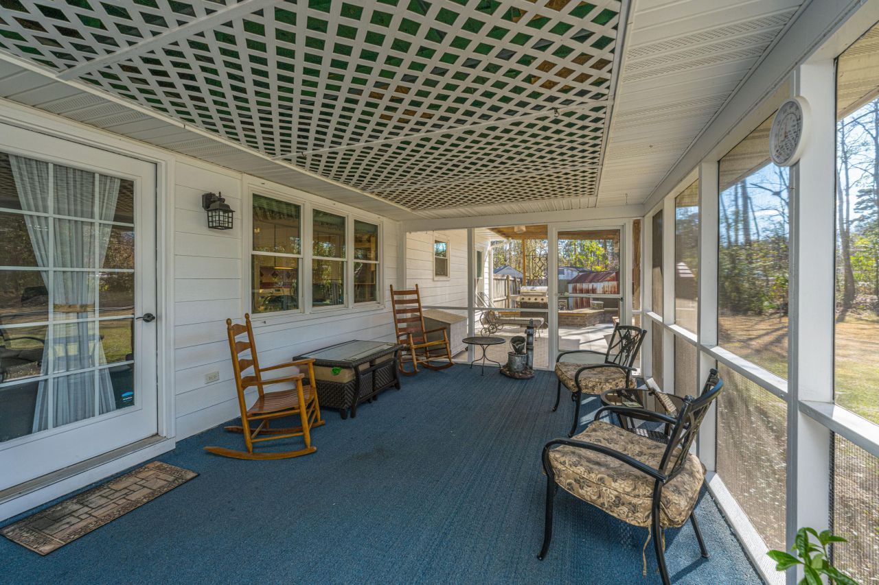 1375 Emerald Forest Parkway Photo 37