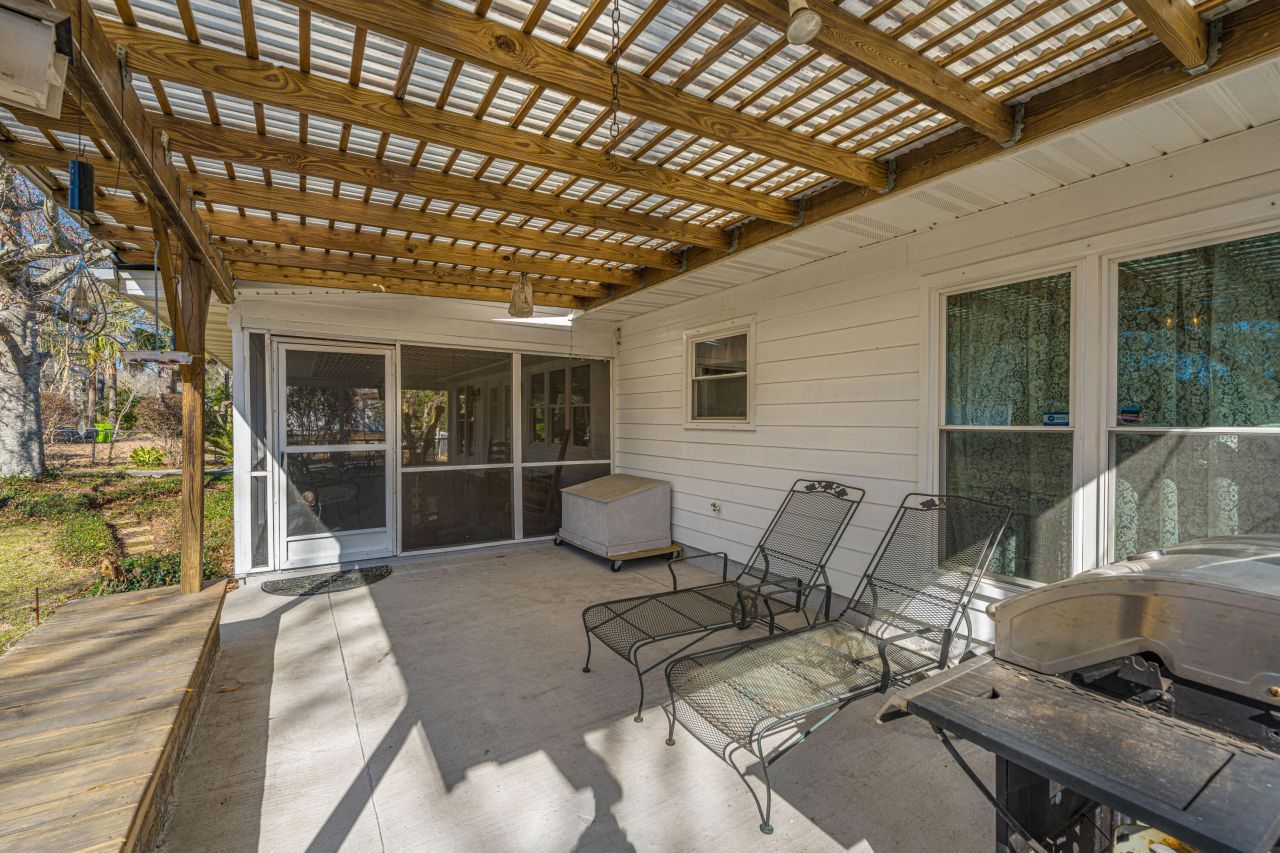 1375 Emerald Forest Parkway Photo 41