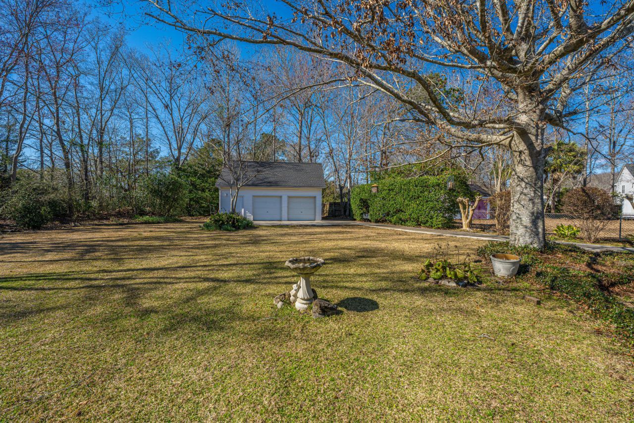 1375 Emerald Forest Parkway Photo 44