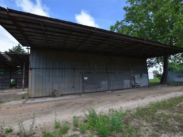 470564 Hwy 51, Stilwell, OK 74960