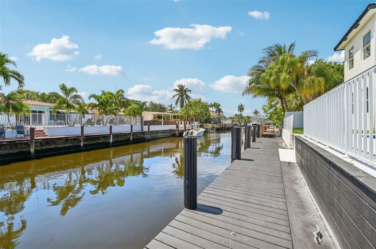 2001 SW 23rd Ave , Fort Lauderdale, FL 33312 Photo