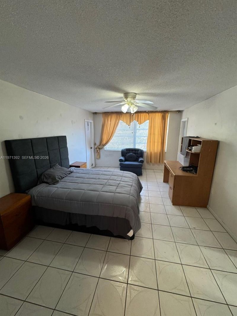 1301 NE 191st St , Unit F405, Miami, FL 33179 Photo