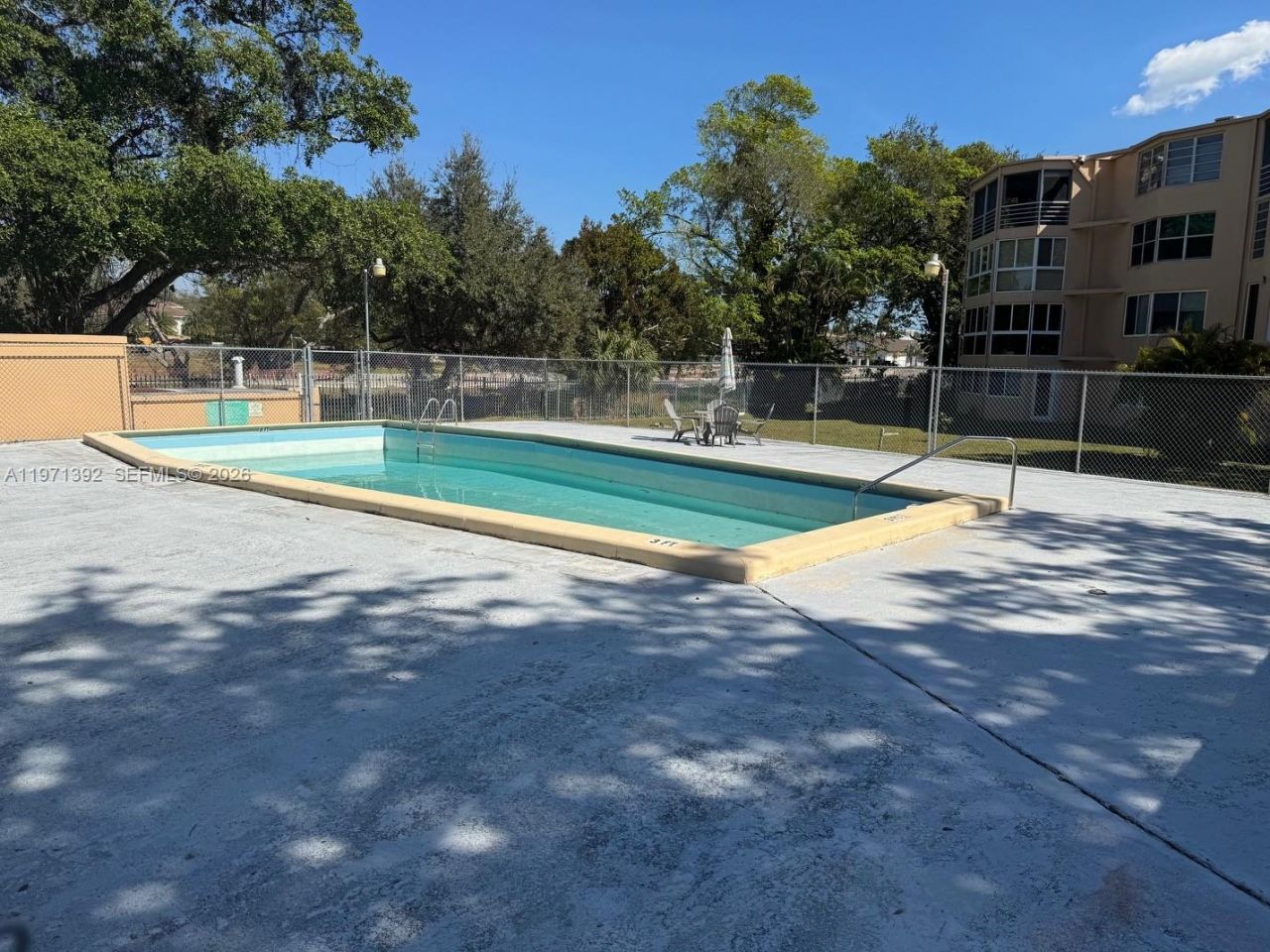 1301 NE 191st St , Unit F405, Miami, FL 33179 Photo