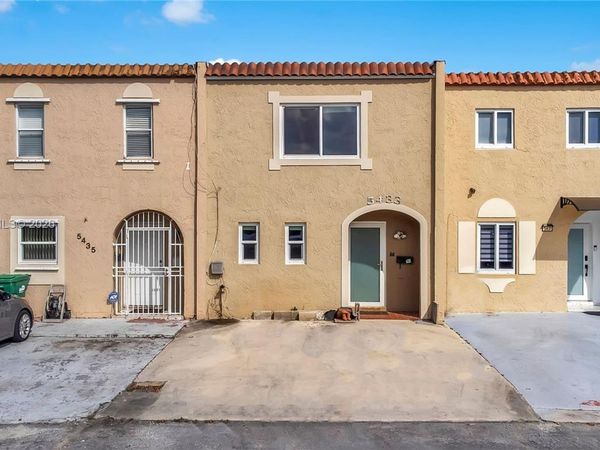 5433 NW 169th St, Miami Gardens, FL 33055