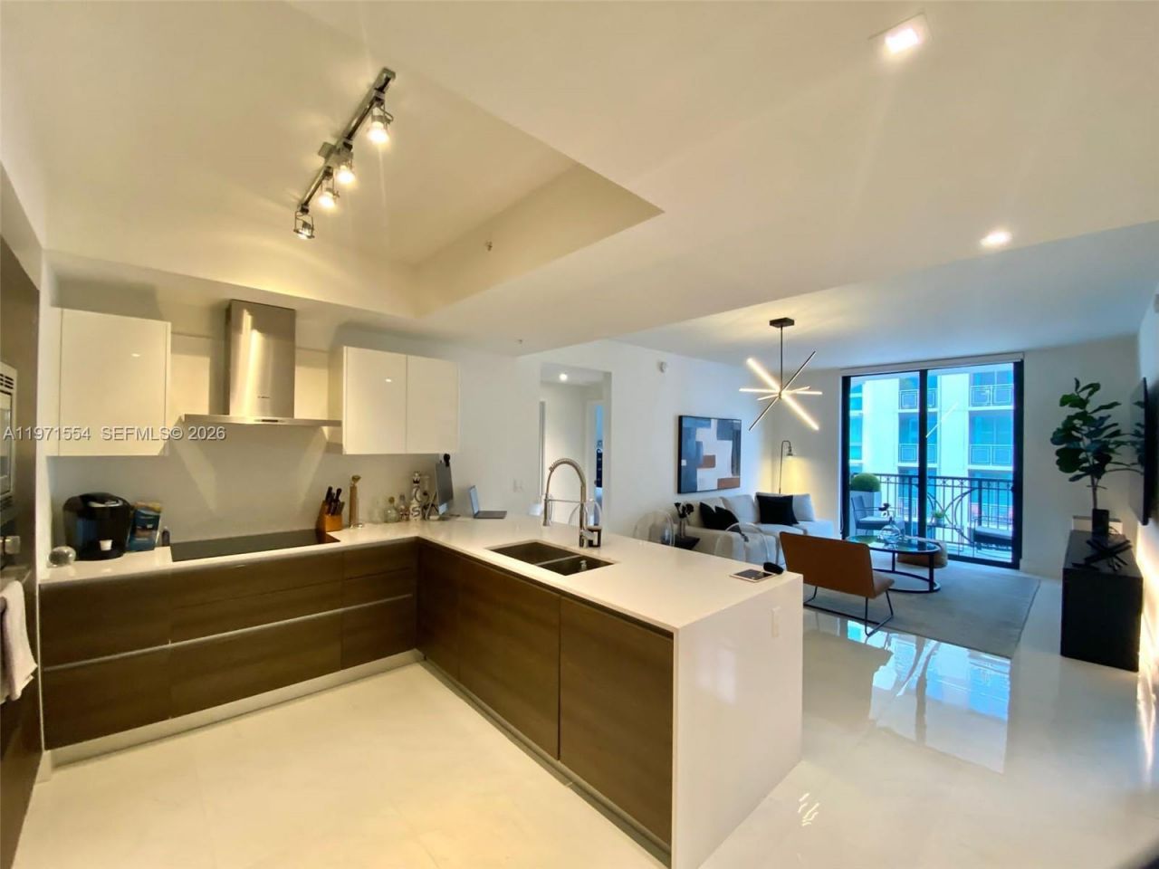 301 Altara Ave , Unit 805, Coral Gables, FL 33146 Photo