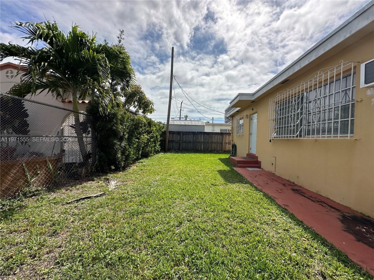 3035 SW 27th Ter, Unit REAR, Miami, FL 33133 Photo