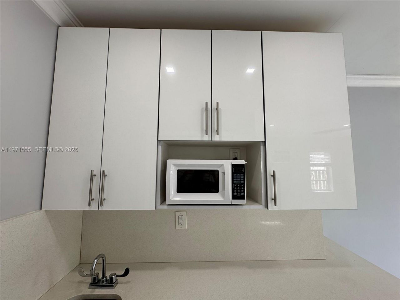 3035 SW 27th Ter, Unit REAR, Miami, FL 33133 Photo