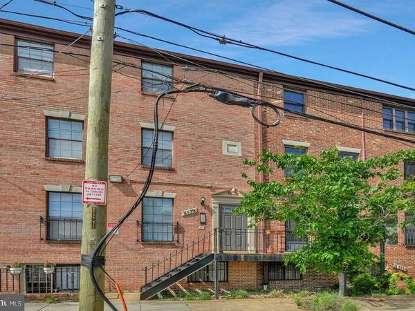 2139 YOUNG STREET SE, Unit 101, WASHINGTON, DC 20020