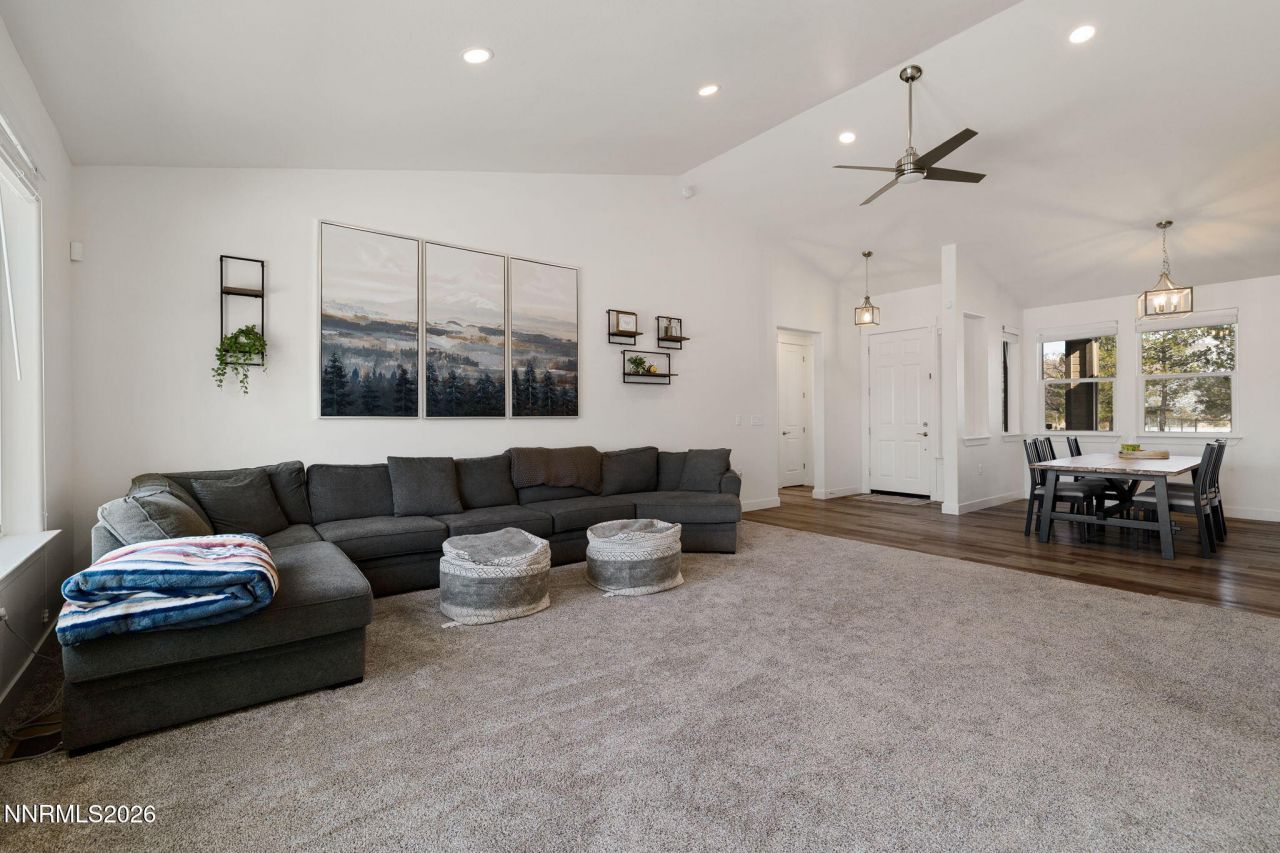 4917 Hombre Way, Reno, NV 89502 Photo