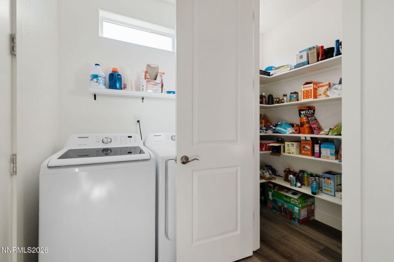 4917 Hombre Way, Reno, NV 89502 Photo