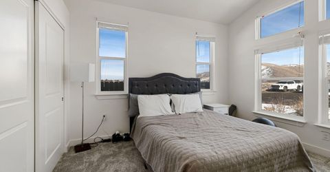 4917 Hombre Way, Reno, NV 89502 Photo