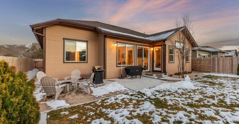 4917 Hombre Way, Reno, NV 89502 Photo