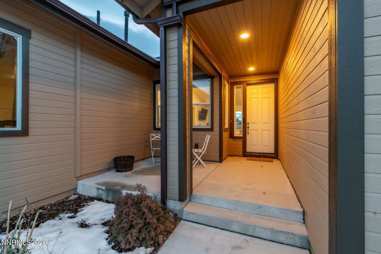 4917 Hombre Way, Reno, NV 89502 Photo