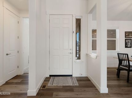 4917 Hombre Way, Reno, NV 89502 Photo