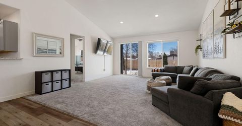 4917 Hombre Way, Reno, NV 89502 Photo