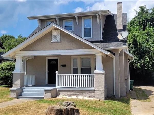 809 E Lexington Avenue , High Point, NC 27262